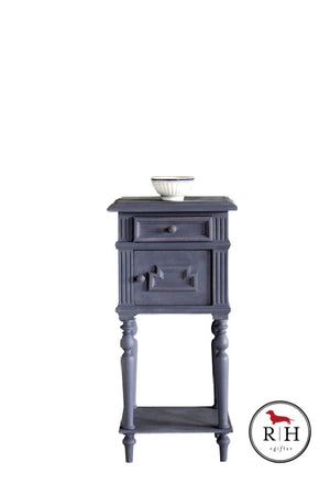 Side Table painted in Old Violet Chalk Paint®