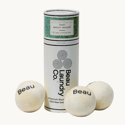 Wool dryer balls with packaging 