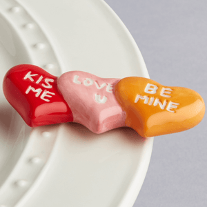 Nora Fleming It's a Love Thing (Conversation Hearts) Mini - The Red Hound Gifts 
